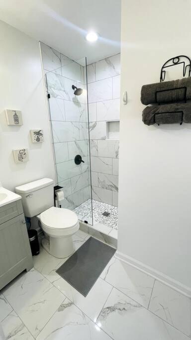 Modern Home Near Uptown Clt, Airport And More Charlotte Exterior foto